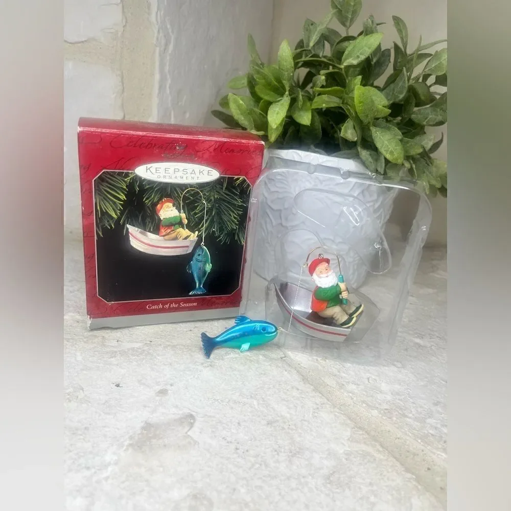 Hallmark keepsake “Catch of the season” ornament 1998
